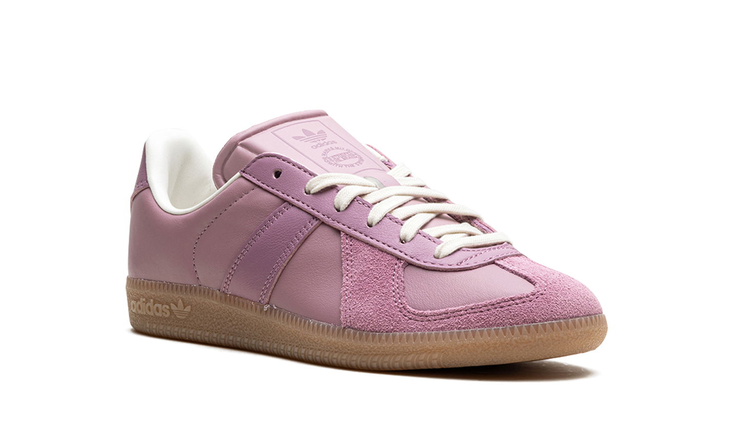 BW Army "size? Pink Gum" IH7386