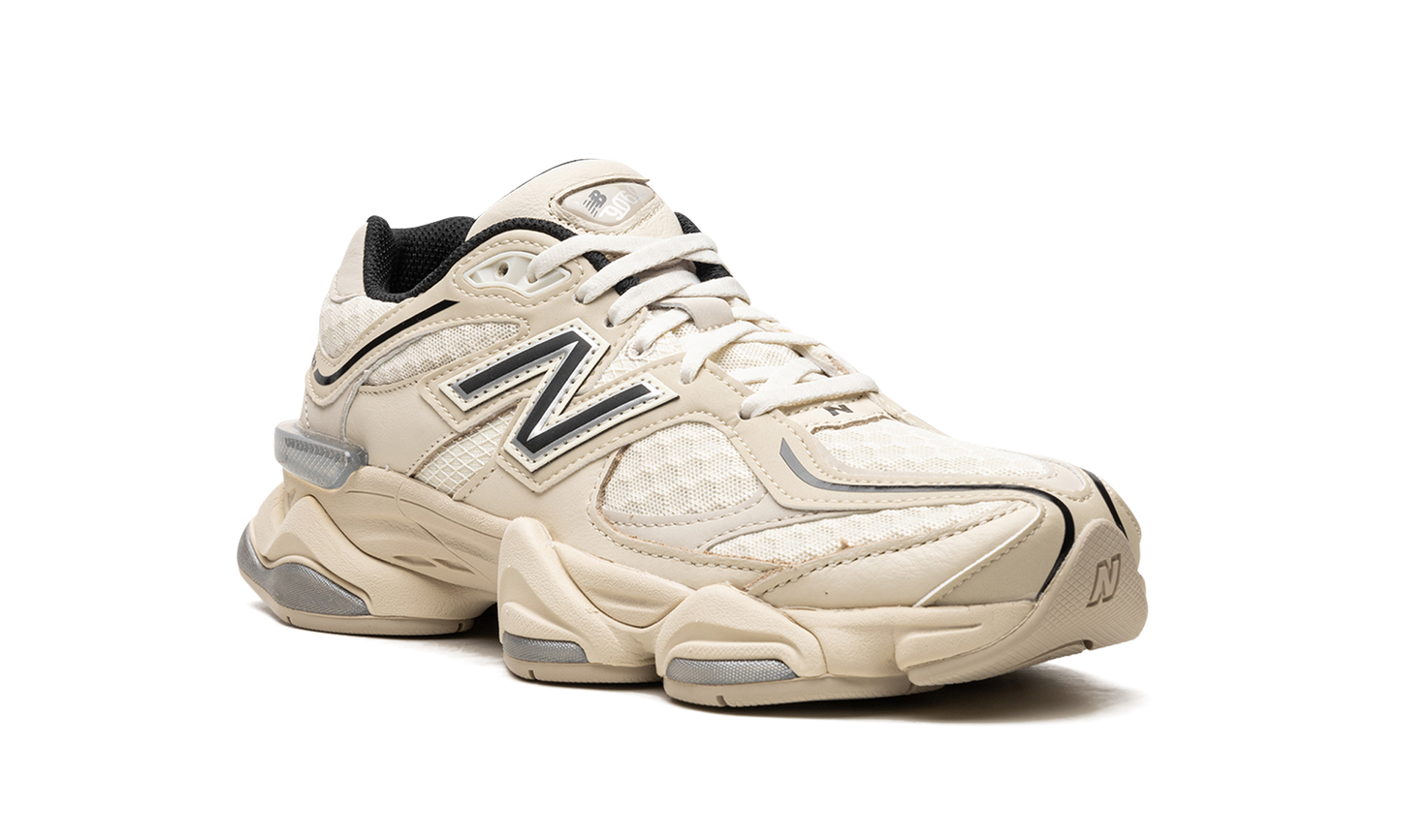 9060 "Turtledove" U9060DUA