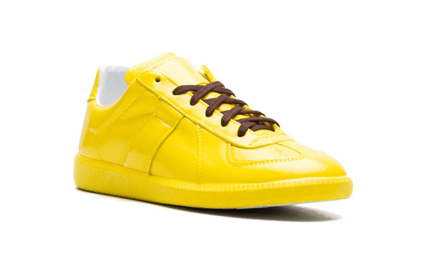 Low Top Sneaker WMNS "Yellow" S58WS0109 P4487 T3041