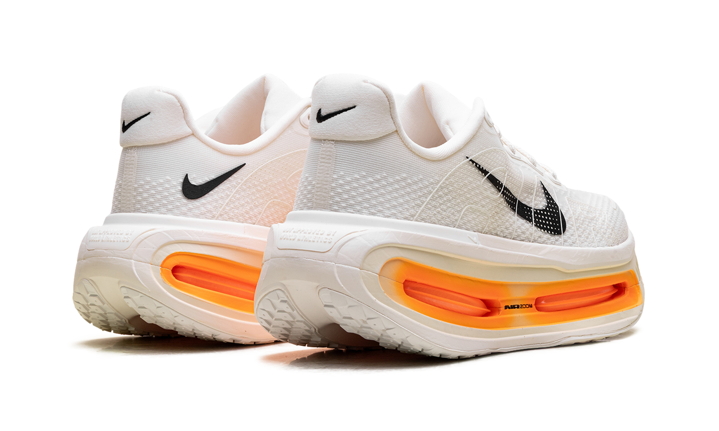 Nike Vomero Premium "Sail / Coconut Milk" IQ4035 100