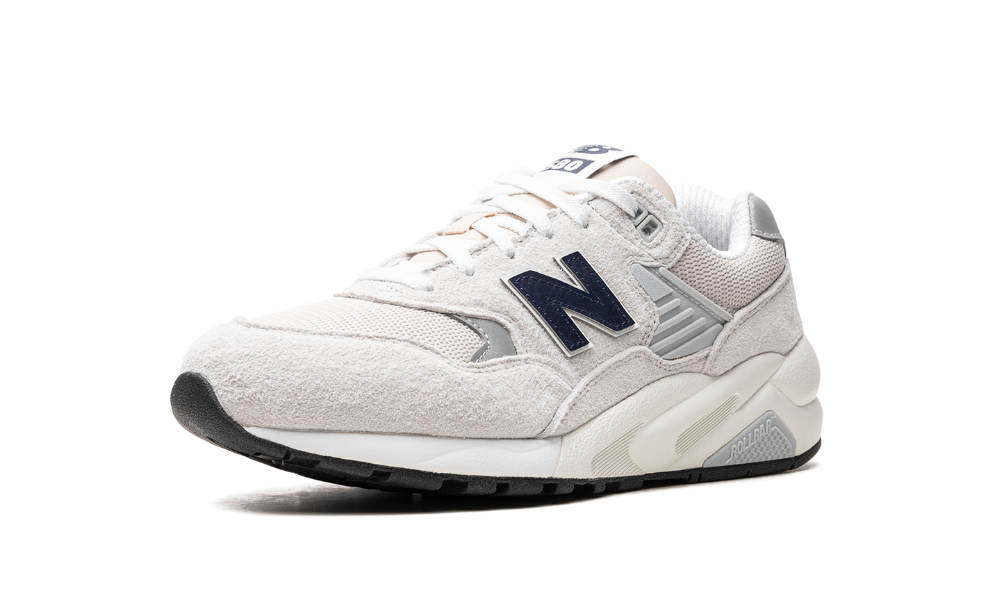 580 "Nimbus Cloud" MT580GNV
