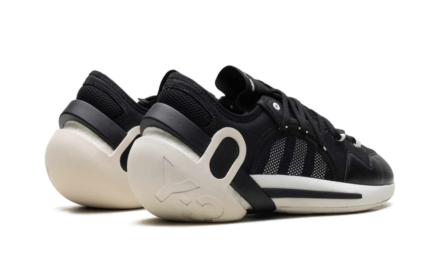 Y-3 Idoso Boost "Black Chalk White" FZ4524