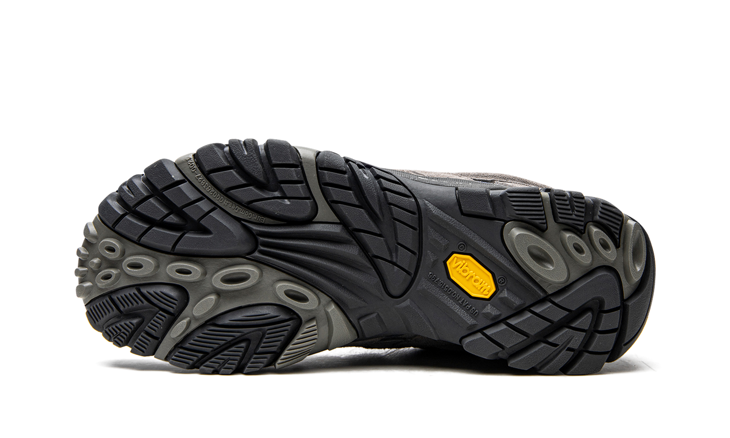 MOAB 2 VENT MNS WMNS "Smoke" J06014