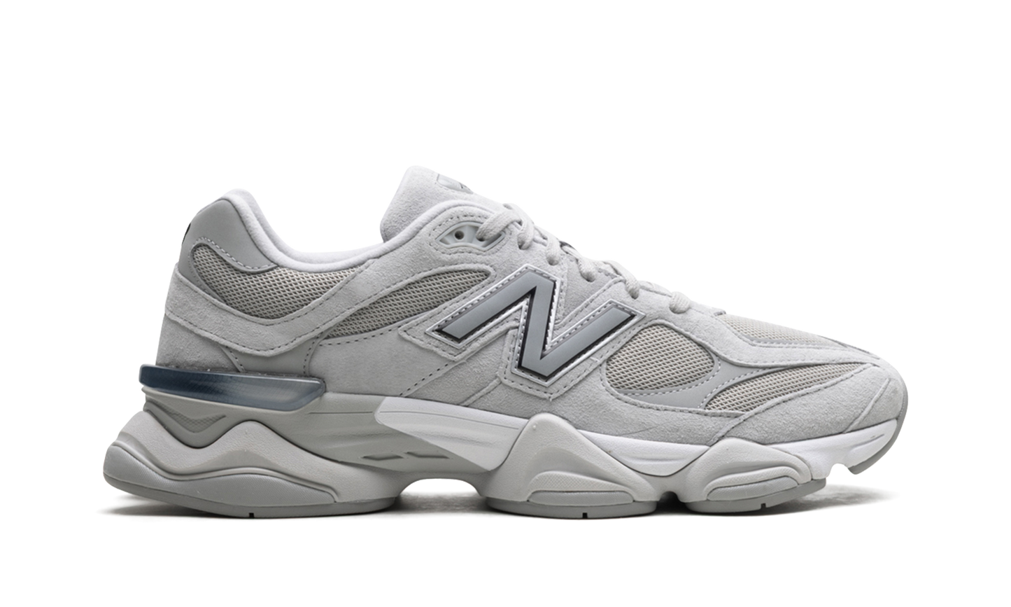 9060 "Silver Metallic Grey" U9060JGR