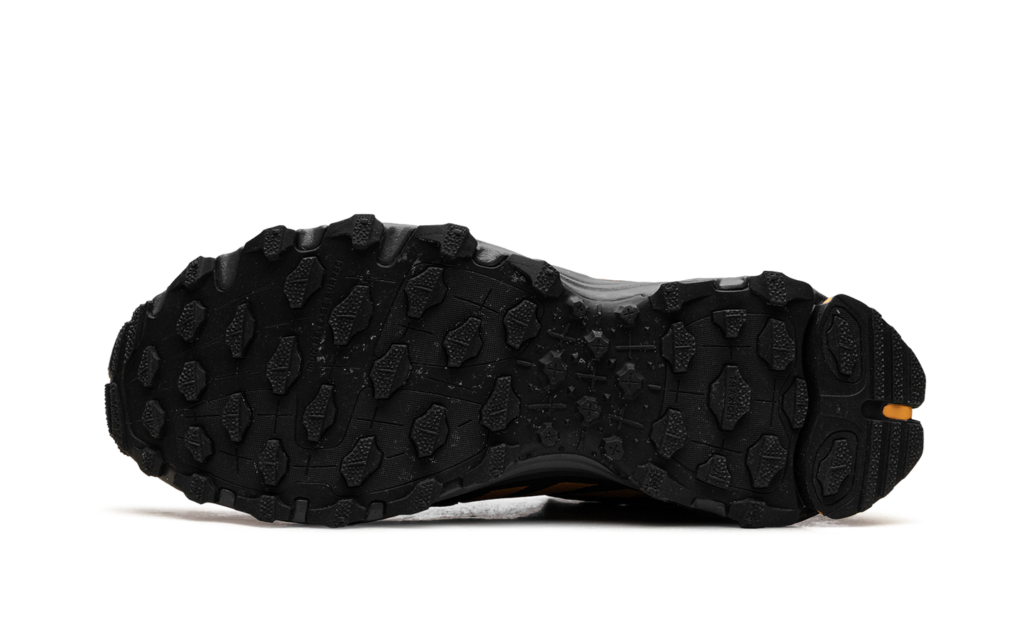 Response Hoverturf "Gold Carbon" FX4151