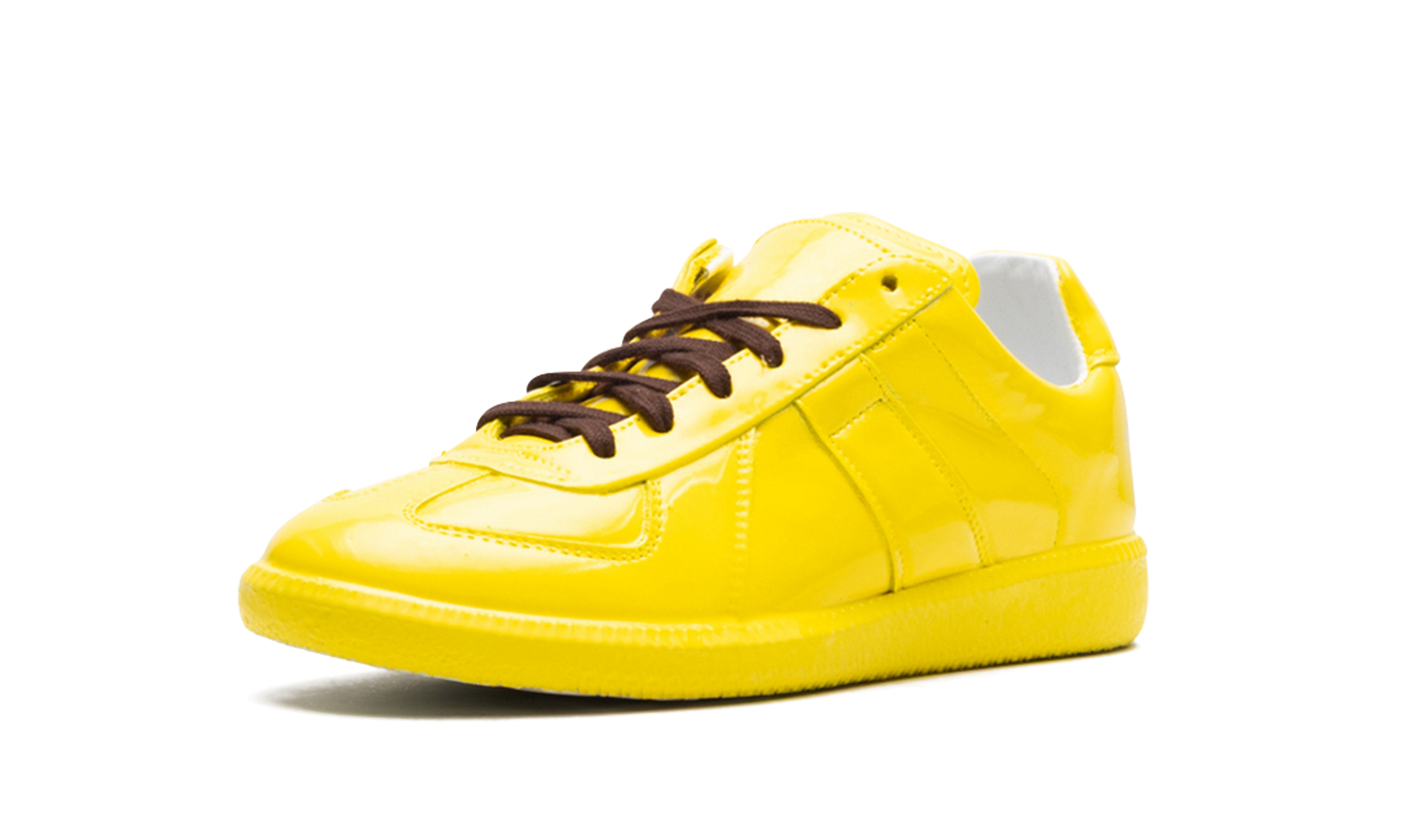 Low Top Sneaker WMNS "Yellow" S58WS0109 P4487 T3041