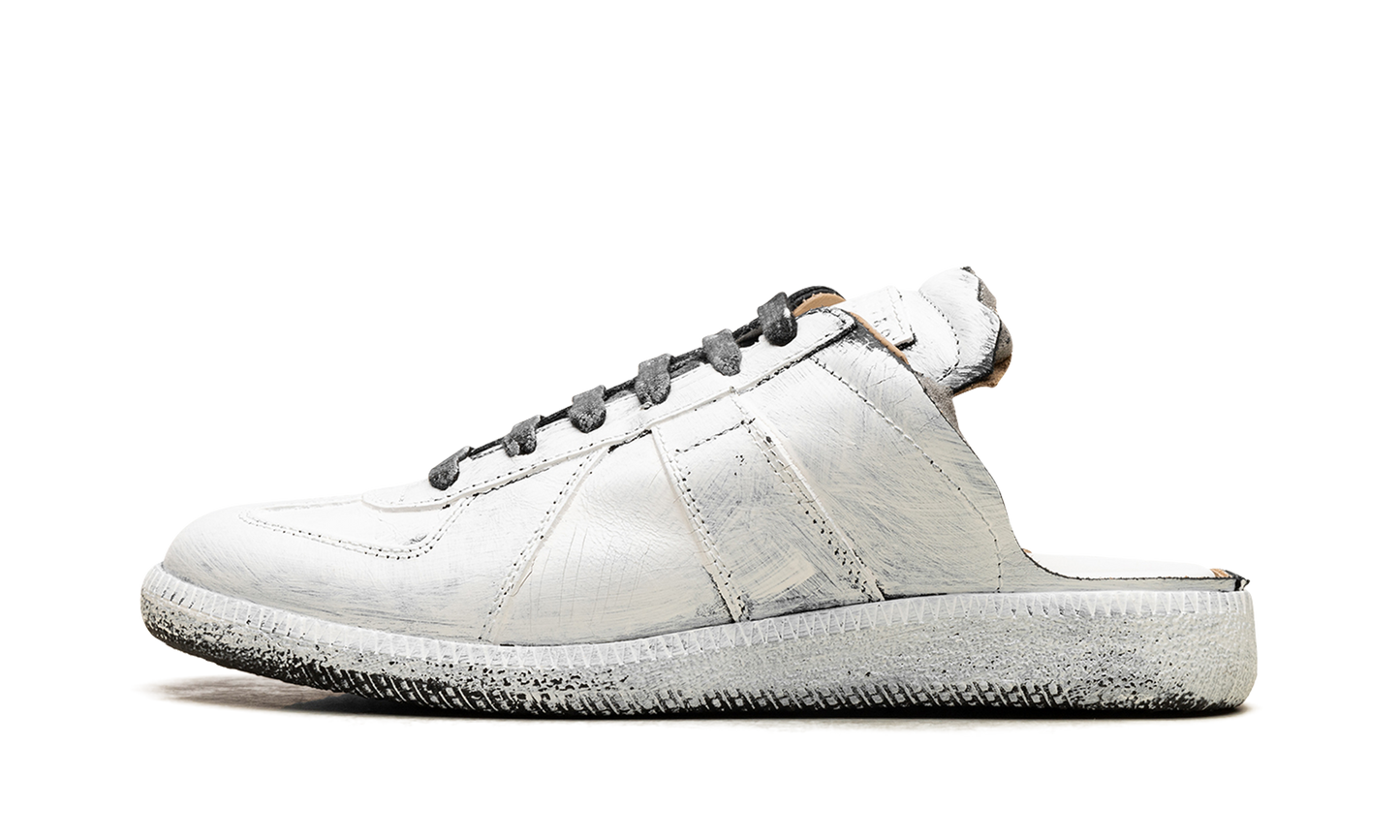 Open On The Back Replica WMNS "Painted - White"