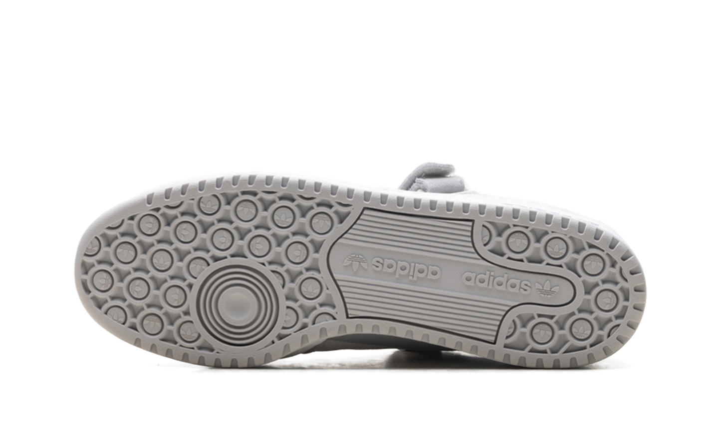 Forum '84 "Grey Suede" GW0694