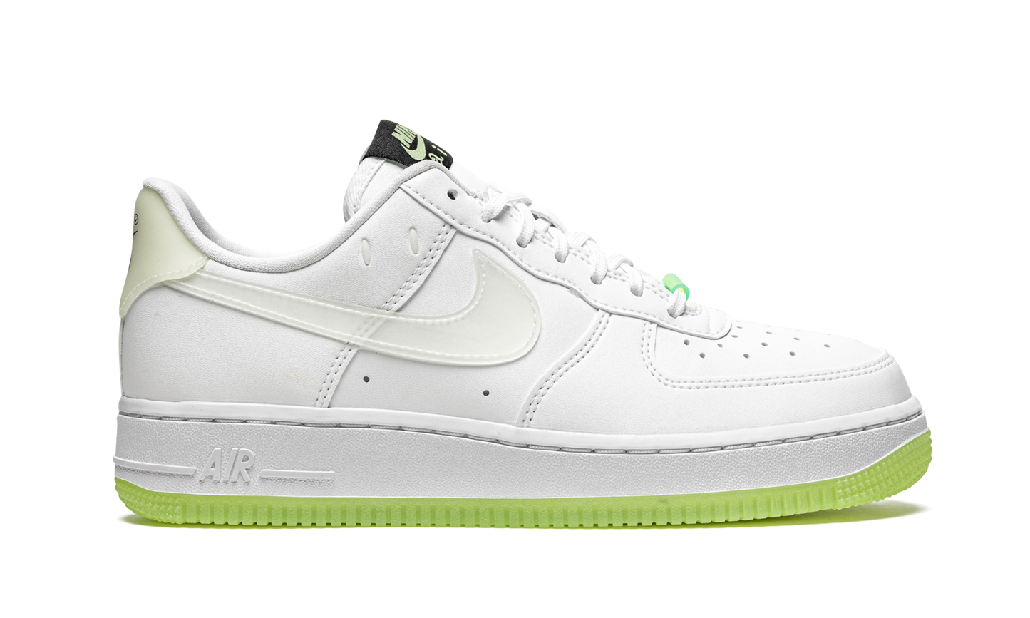 AIR FORCE 1 LO '07 WMNS "Have A Nike Day" CT3228 100