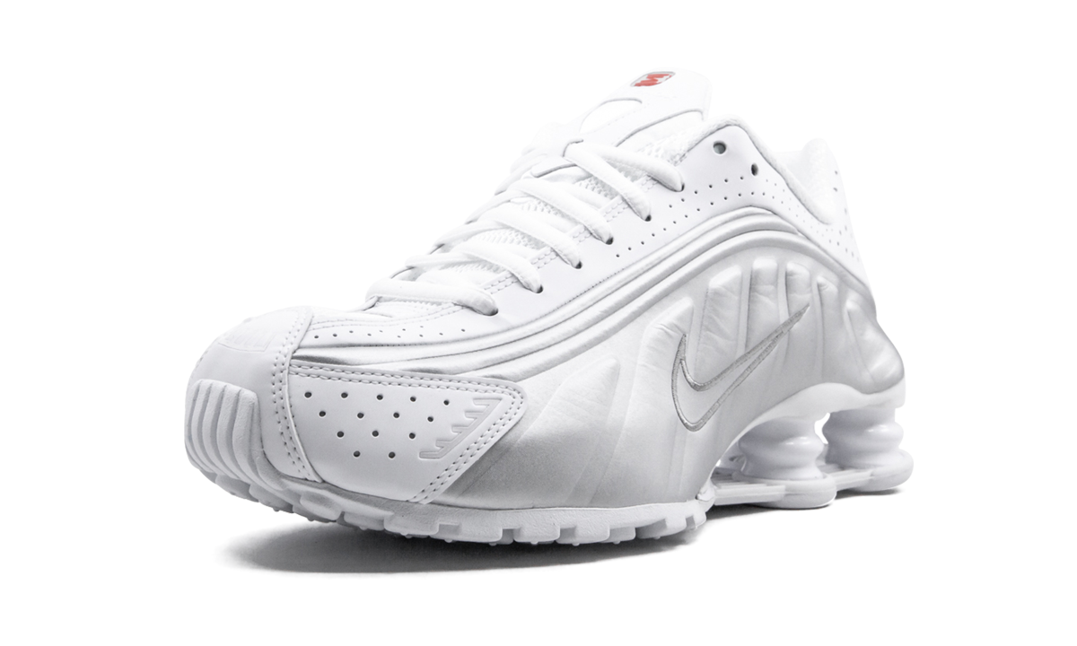 SHOX R4 MNS WMNS "Metallic silver" AR3565 101