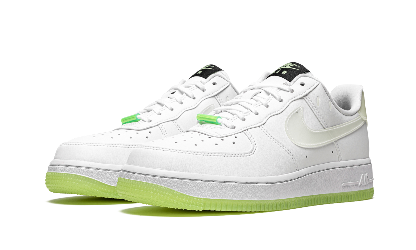 AIR FORCE 1 LO '07 WMNS "Have A Nike Day" CT3228 100