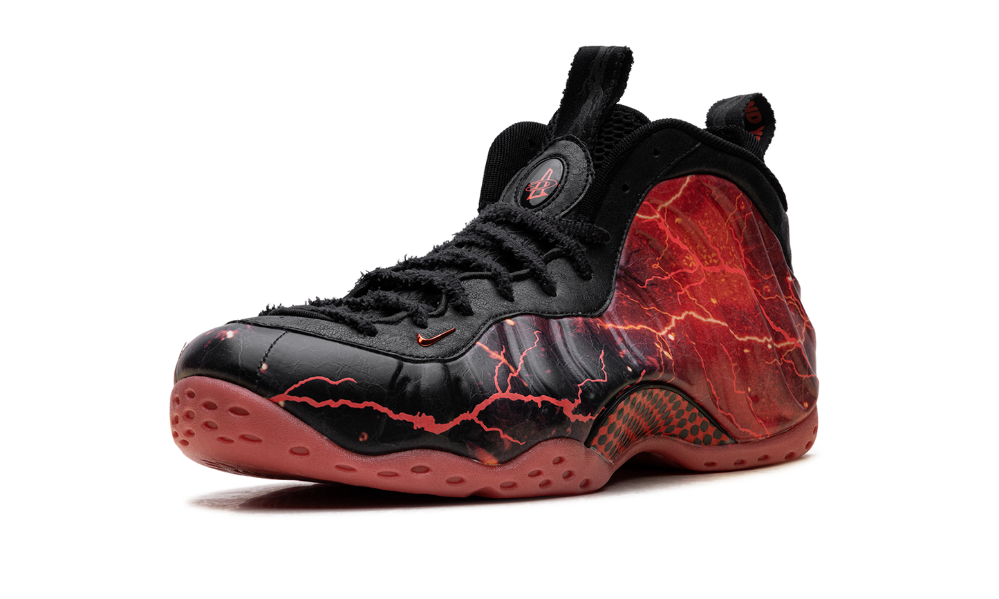 Nike Air Foamposite One "Stranger Things" IR7336 001