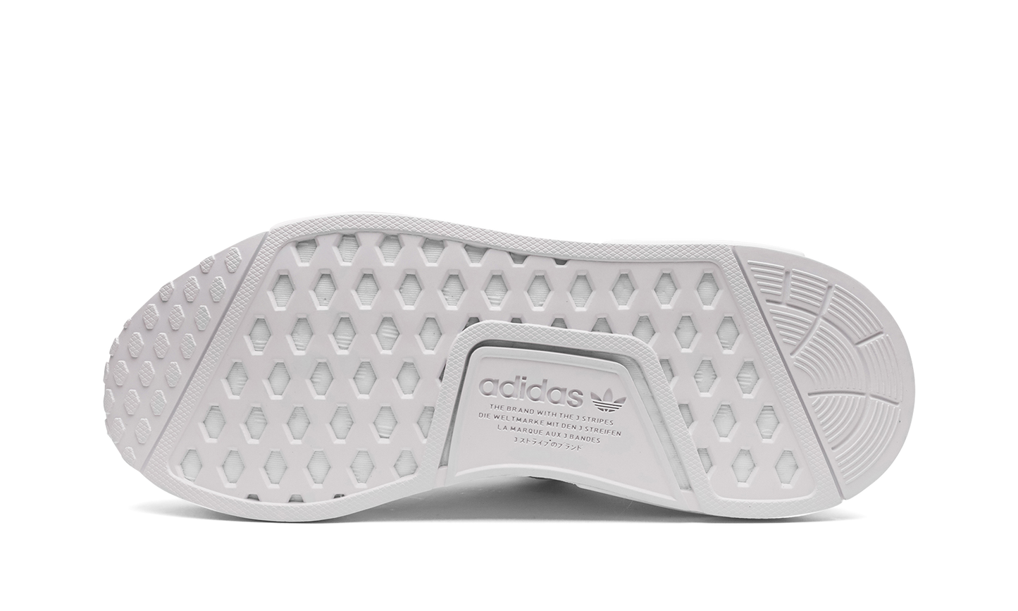 NMD R1 PRIMEBLUE MNS WMNS "triple white" GX8313