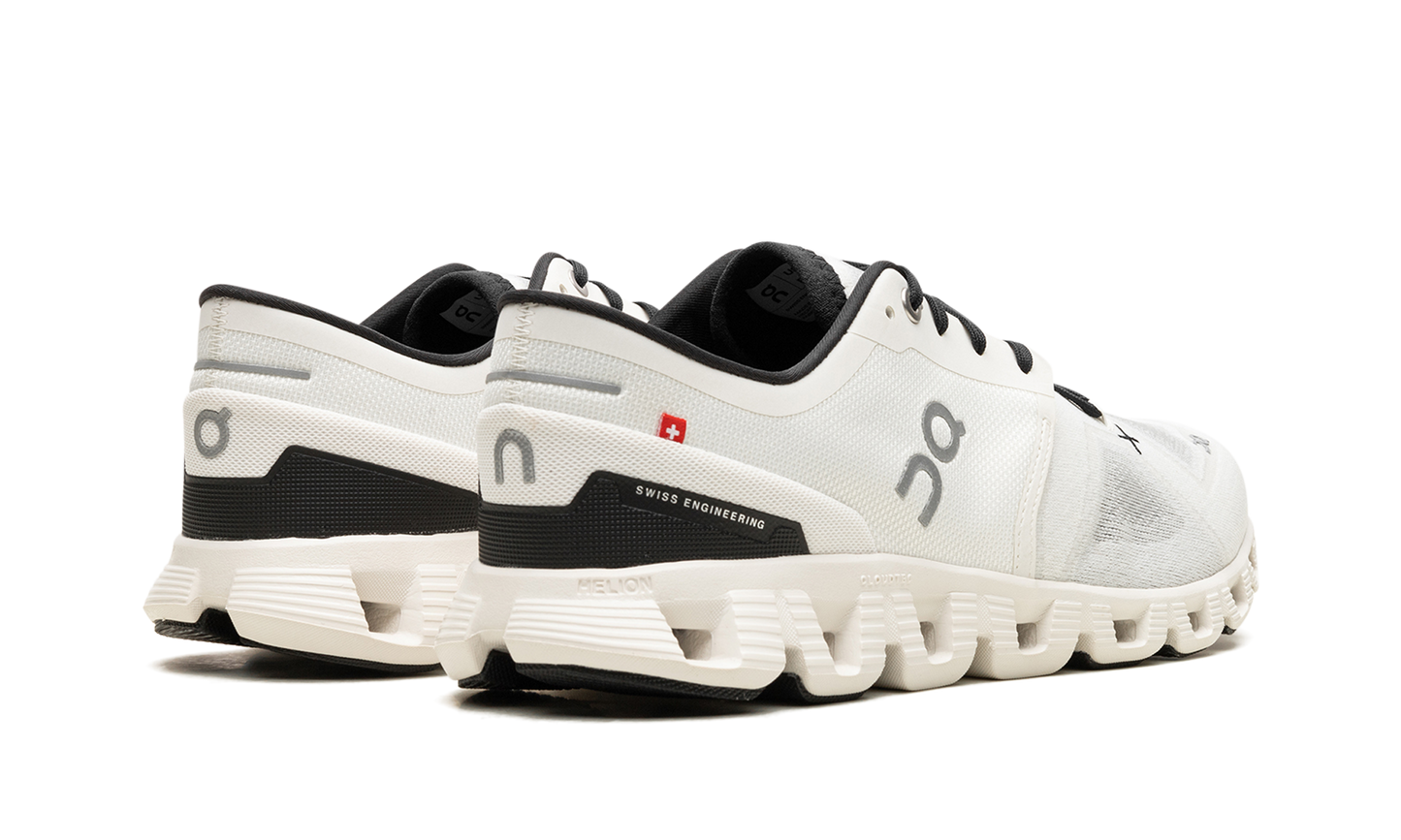 Cloud X 3 60.98706