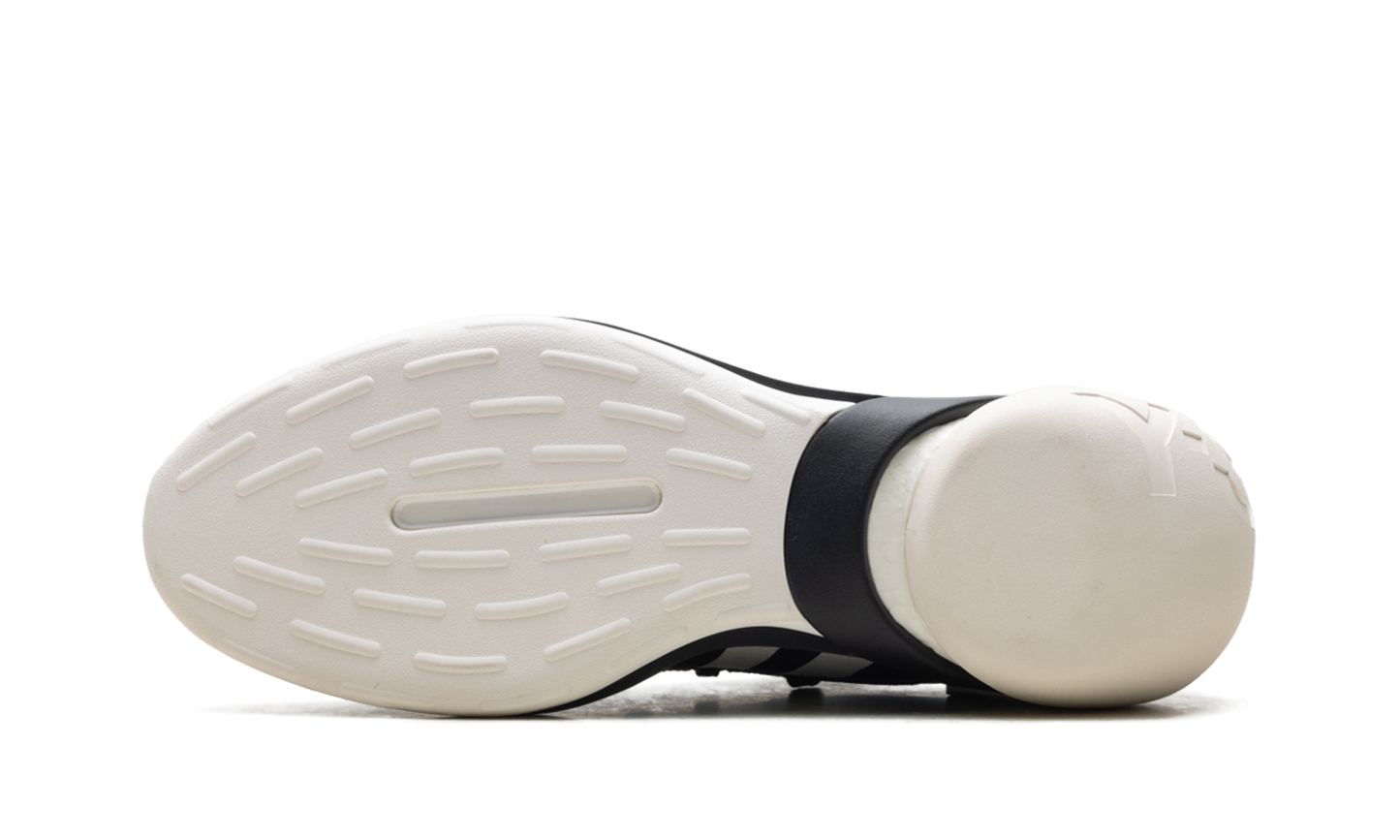 Y-3 Idoso Boost "Black Chalk White" FZ4524