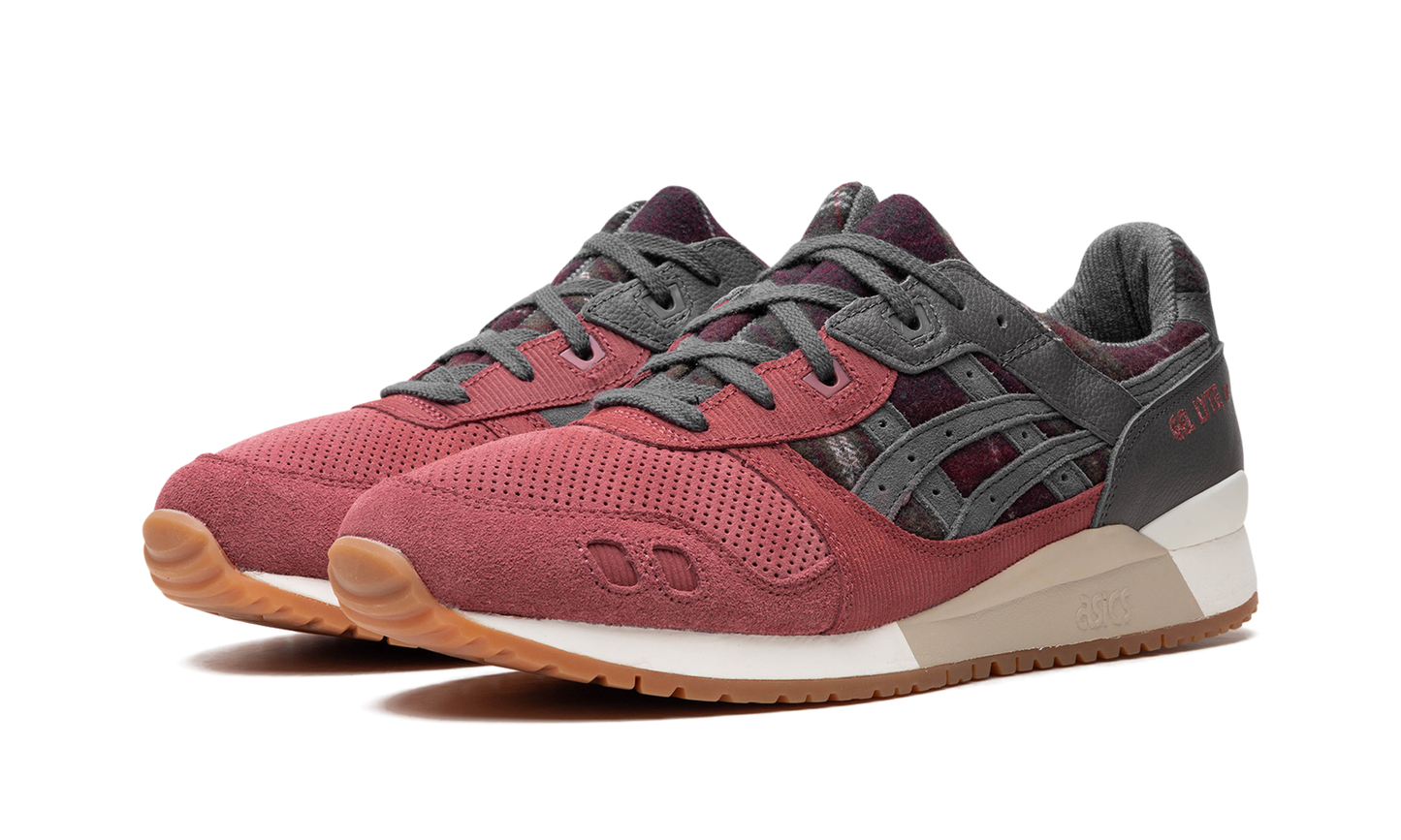 Gel Lyte 3 OG "Brisket Red" 1201A686 600