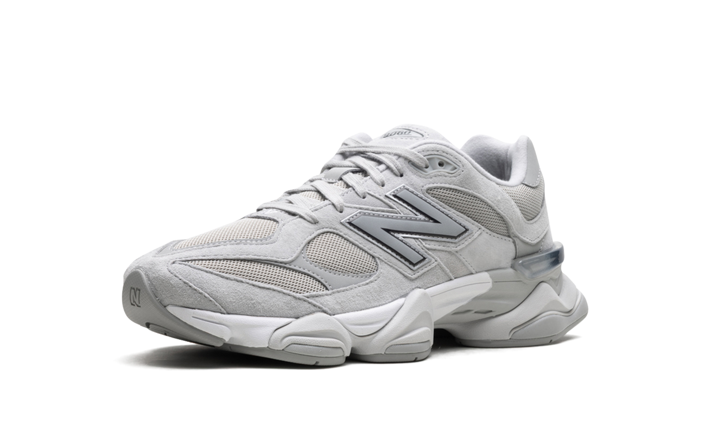 9060 "Silver Metallic Grey" U9060JGR