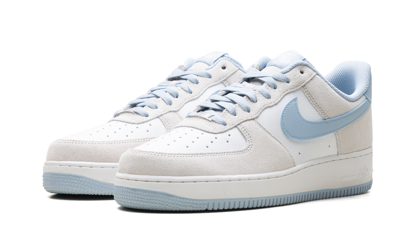 Air Force 1 '07 LV8 "Light Bone Light Armory Blue" FQ8714 005