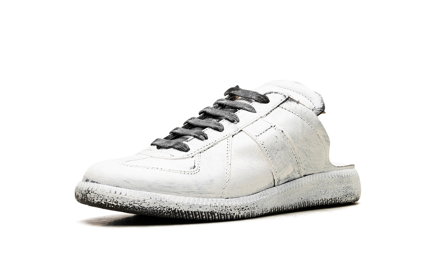 Open On The Back Replica WMNS "Painted - White"
