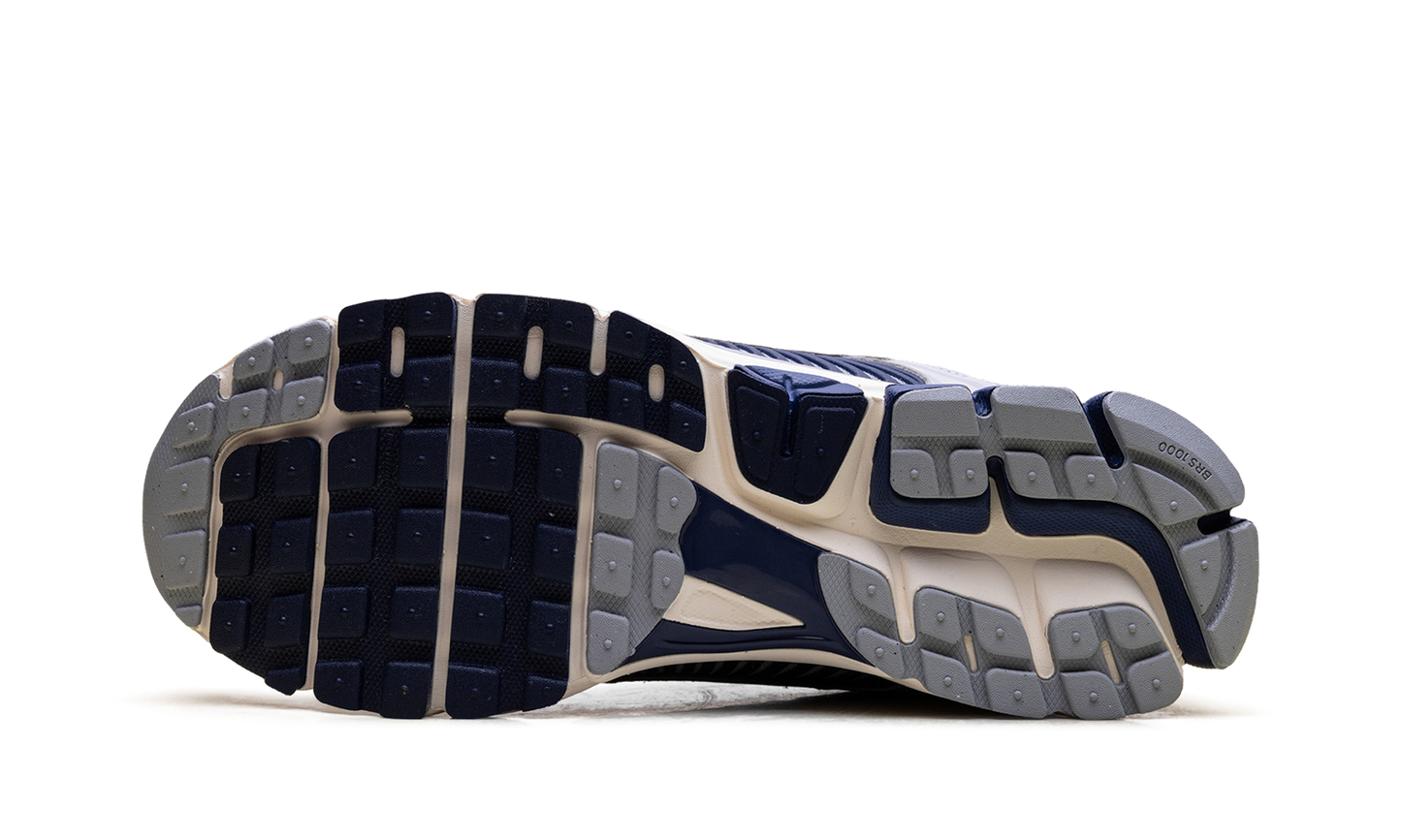 Zoom Vomero 5 "Yankees" FB9149 003