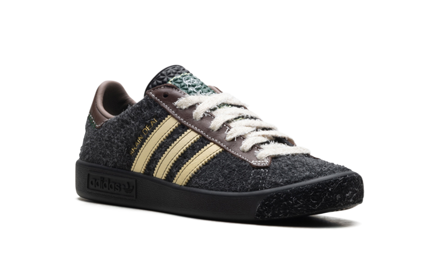 Forest Hills "Brain Dead - Core Black" JR7942